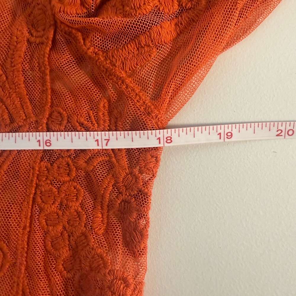 Umgee Burnt Orange Lace Sheer Boho Tunic Top Bell Sleeve M/L - Picture 9 of 11
